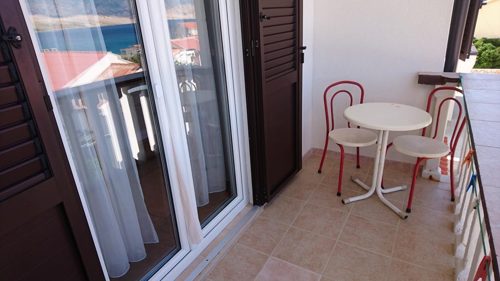 Apartments Anastazija Pag Town Bagian luar foto